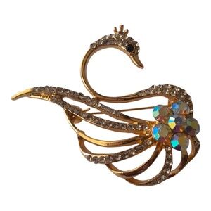 Swan Brooch with Rhinestone